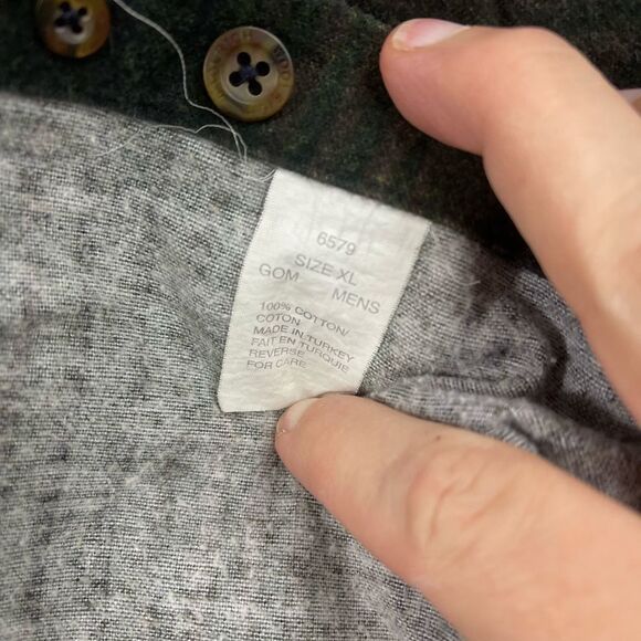 Vintage Woolrich Size XL Multicolor Blanket Thick Flannel Camping Shirt - Picture 6 of 6